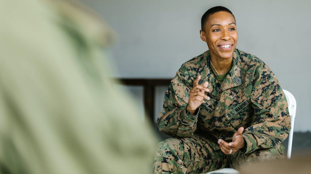 veterans discussing veteran homelessness
